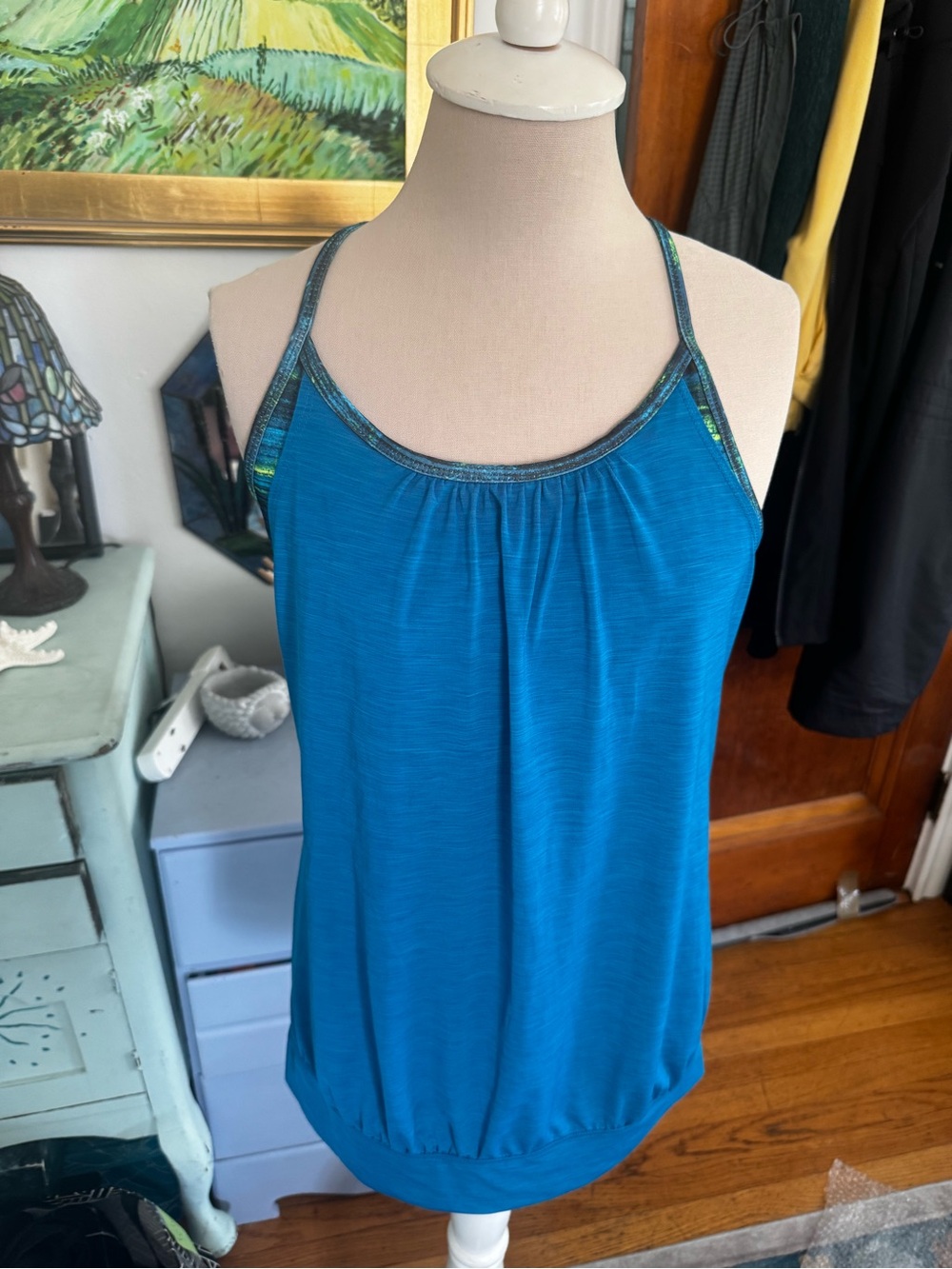Old Navy Blue Womens Athletic Tank Top Lightweight Halter Style L Stretch VGUC